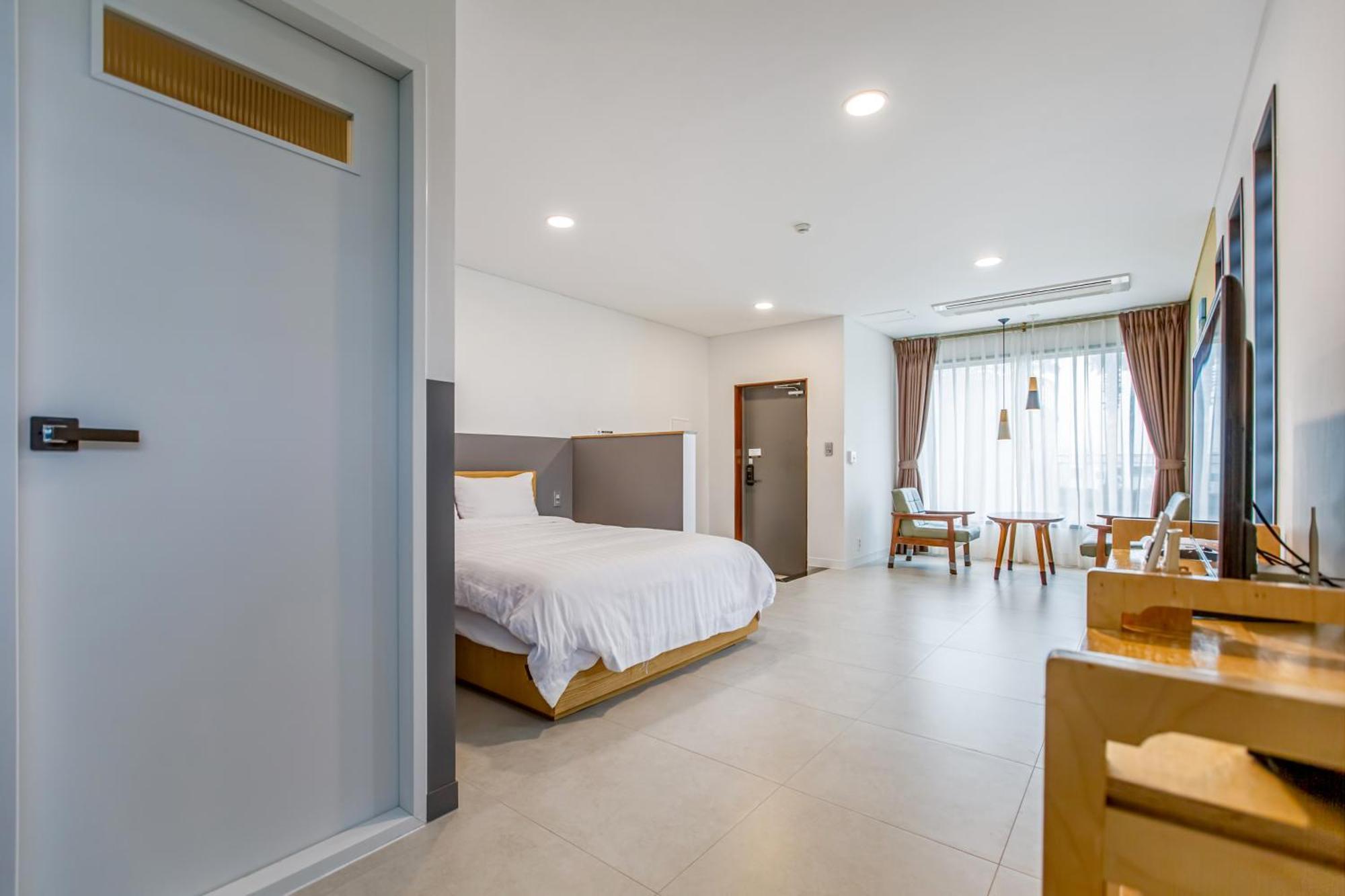 Lunamar Pension Jeju by Eksteriør bilde